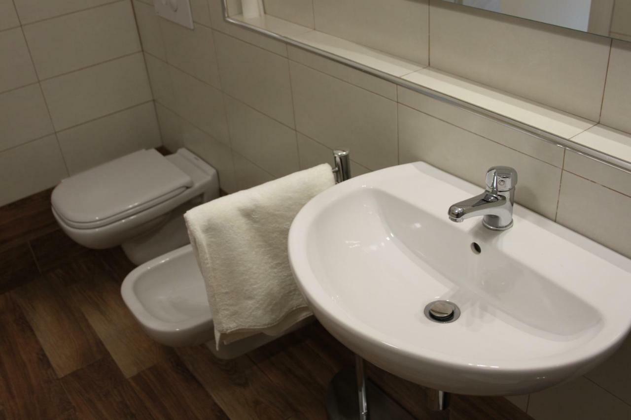 サッサリ デイ ミッレ Bed & Breakfast エクステリア 写真